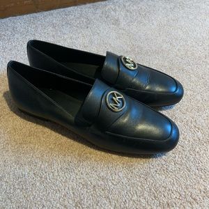 Black Michael Kors flats